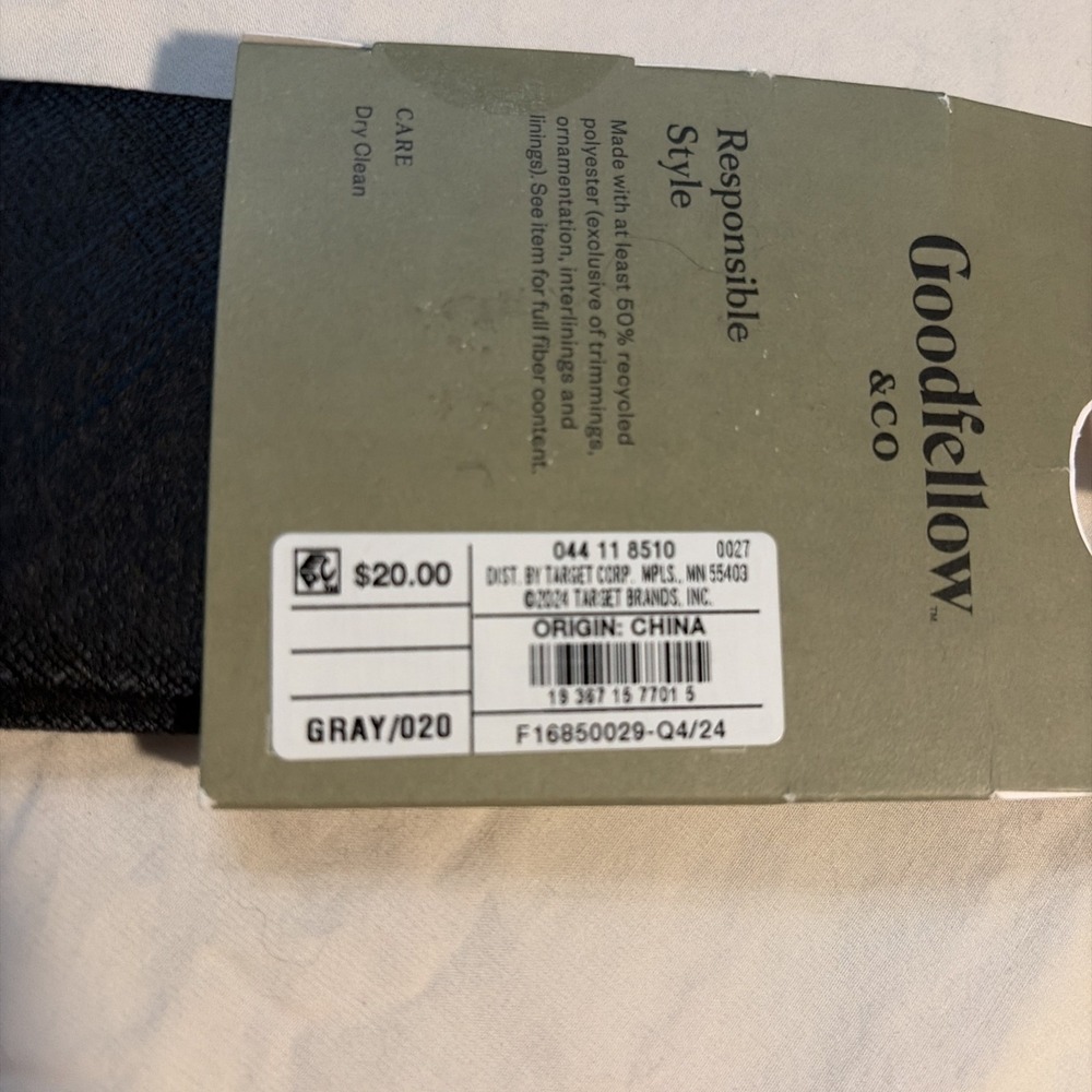NWT~ Goodfellow & Co Solid Satin 58" x 2.25" Neck Tie #020 Charcoal Gray 3281 - Picture 4 of 4